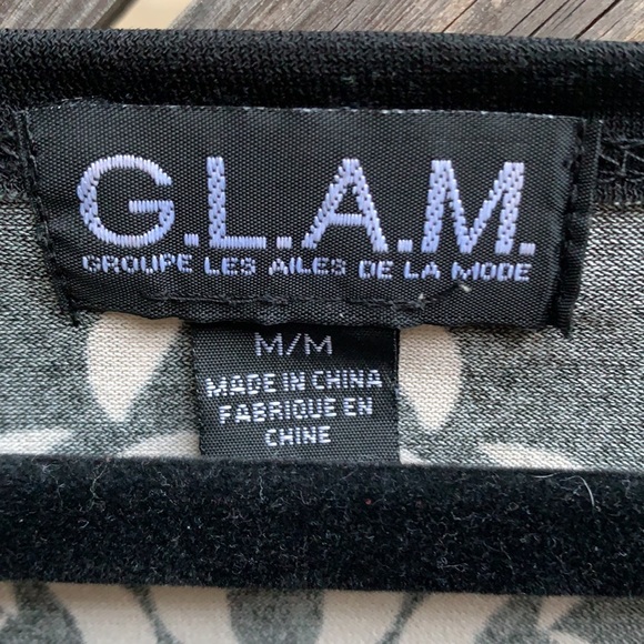 ModCloth black & white gothic print top with belt. - Picture 2 of 11